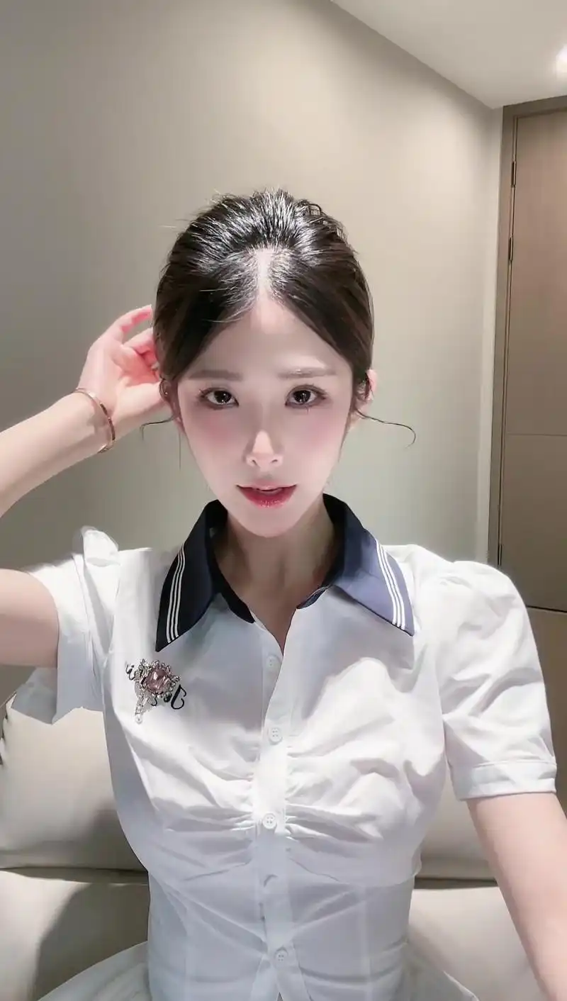 明星机场怒骂粉丝视频